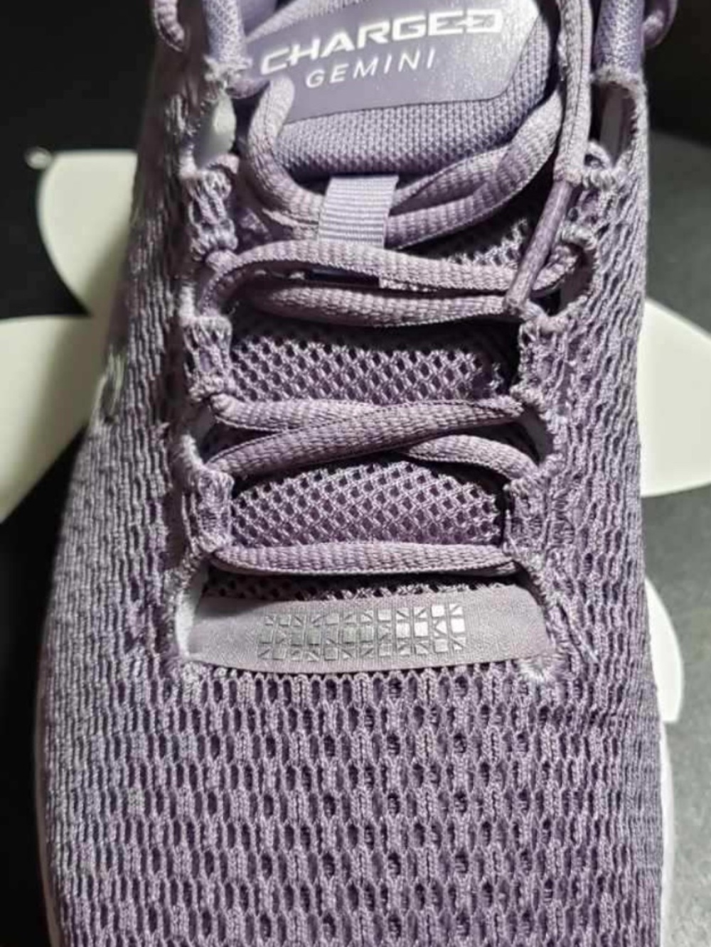 Under Armour Women's Athletic Shoe, New in Box, sz 9